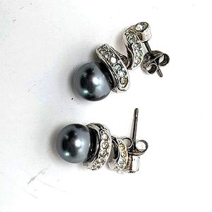 Grey pearl and cubic zirconia swirl silver earrings